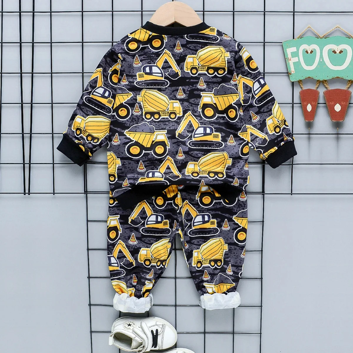 Stylish Baby Set Dinosaur Animal & Truck Fleece & Round Neck Cartoon (Combo Pack Of 3) T-Shirt & Pants