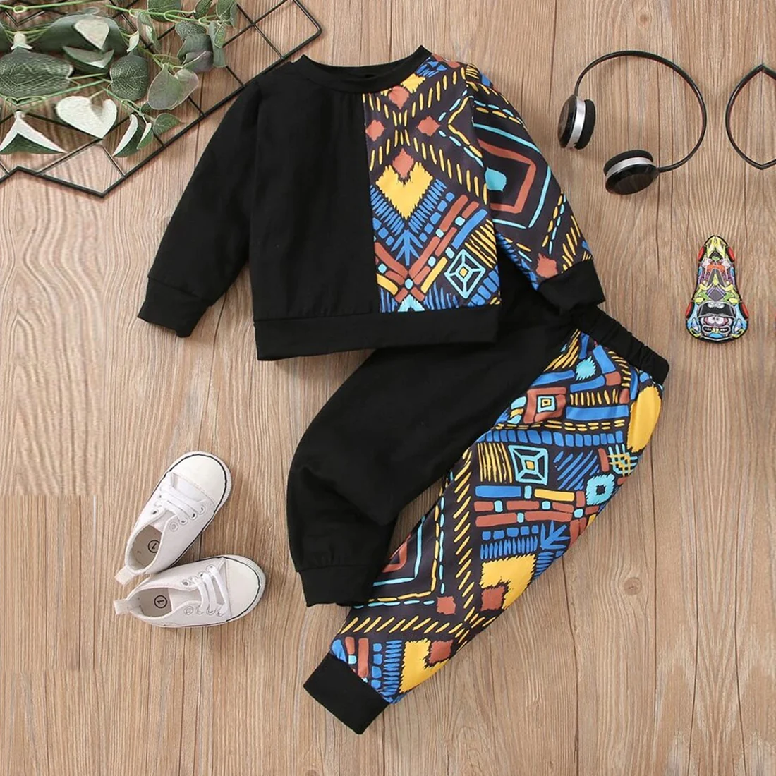Baby Set Black Graphic Print & Cami T-shirt & Pant.