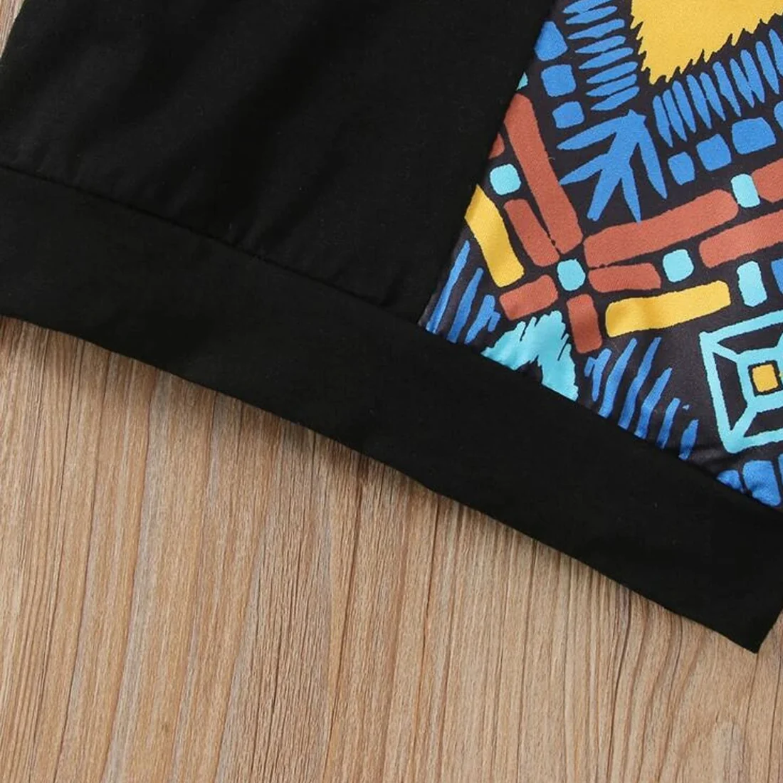 Baby Set Black Graphic Print & Cami T-shirt & Pant.