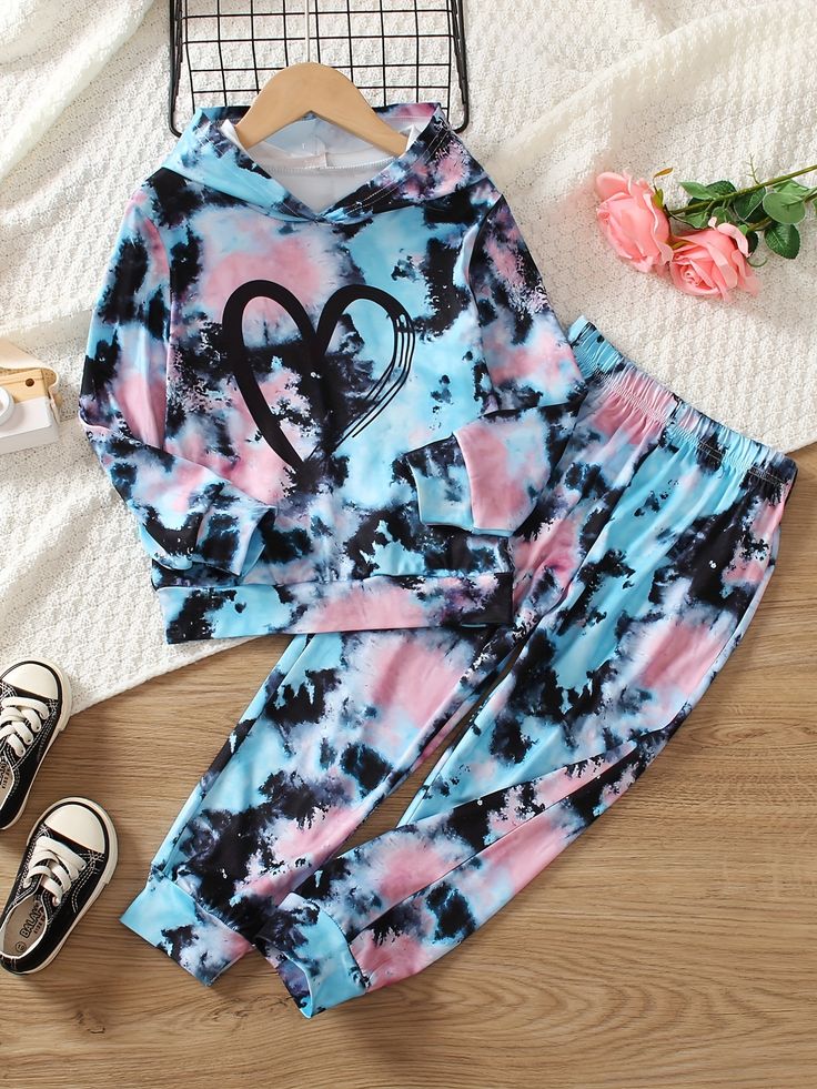 Trendy Tie-Dye Heart Print Hoodie & Jogger Set.